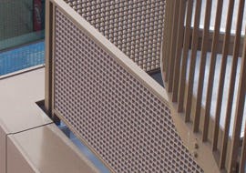 屋上の手摺りにfrpグレーチングを使用した事例 屋上の手摺りにfrpグレーチングを使用した事例